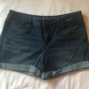 Vera Wang denim shorts